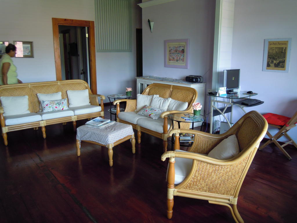 Dos Palmitos Bed And Breakfast Panama City Ngoại thất bức ảnh